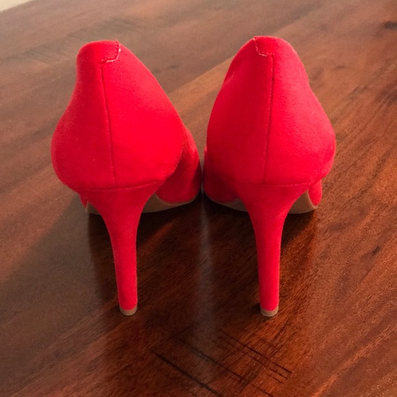 Red Velvet Jessica Simpson Adeni Pump - Picture 3 of 4